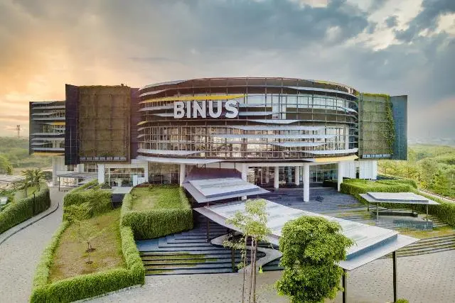 Mengenal Binus University